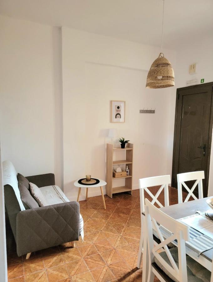 ארילס Ayerina Ground Floor Apartment מראה חיצוני תמונה