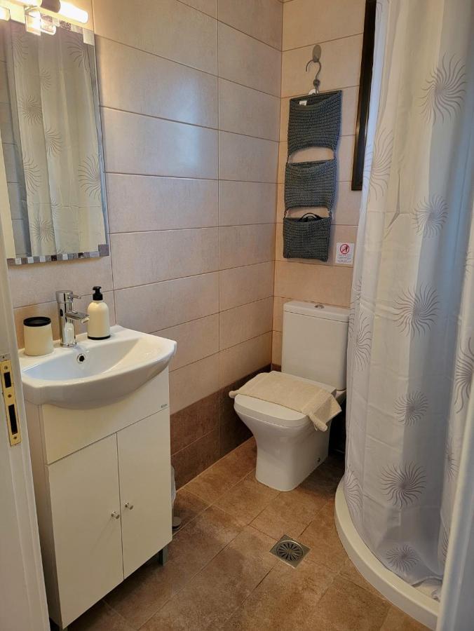 ארילס Ayerina Ground Floor Apartment מראה חיצוני תמונה