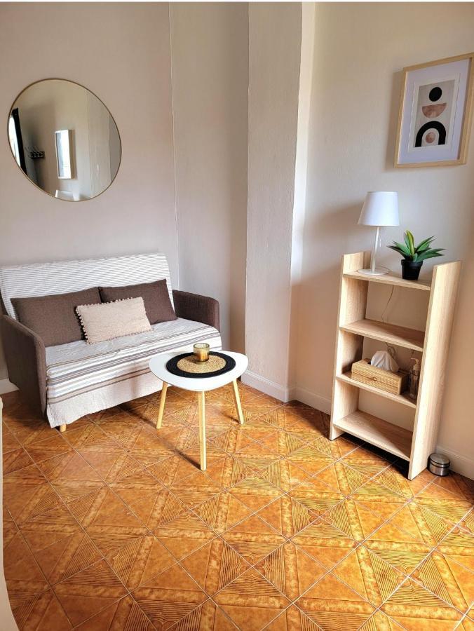 ארילס Ayerina Ground Floor Apartment מראה חיצוני תמונה